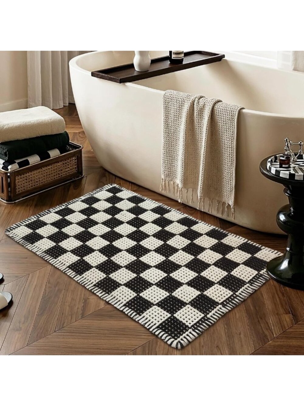 Modern Farmhouse Checkered Bath Mat 2x3 Ft, Non-Slip, Super Absorbent, Washable